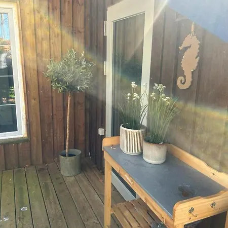 Cozy Nature With Patio, Parking And Wifi