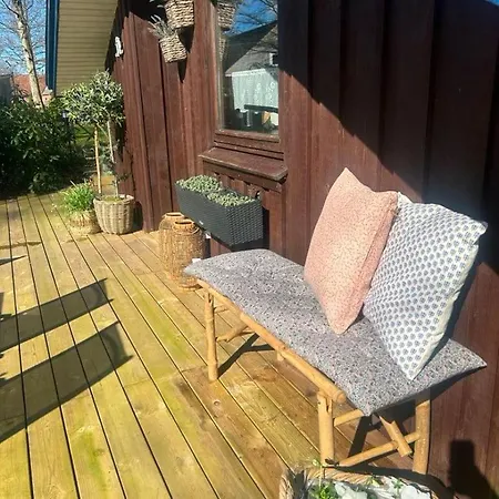 Cozy Nature With Patio, Parking And Wifi